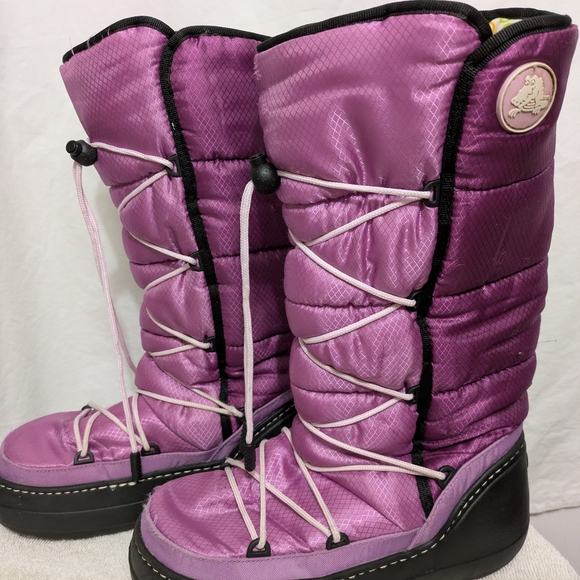 CROCS Shoes - CROCS Pink-Purple Insulated Lace-Up Winter Boots